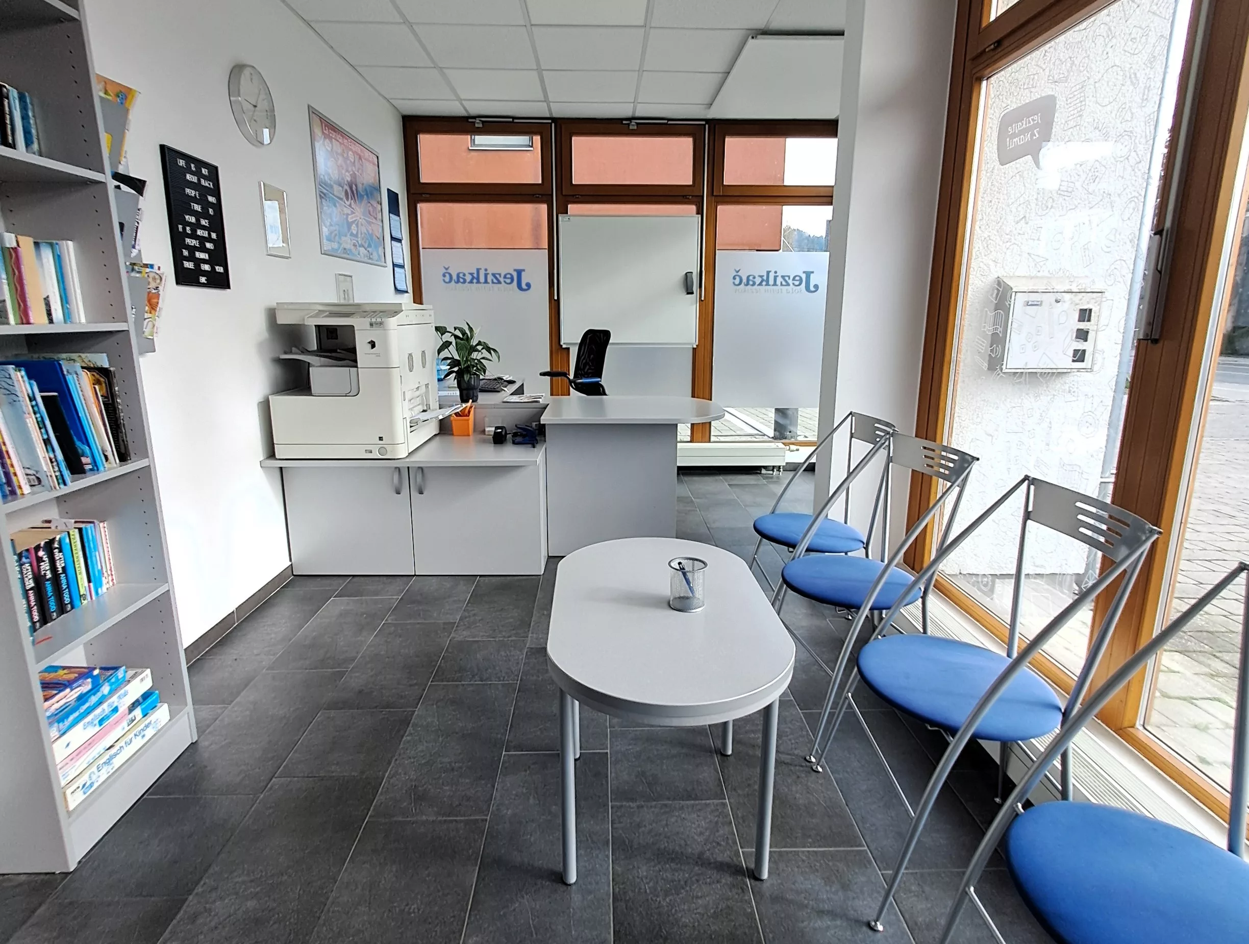 Jezikač šola tujih jezikov sprejemnica 2